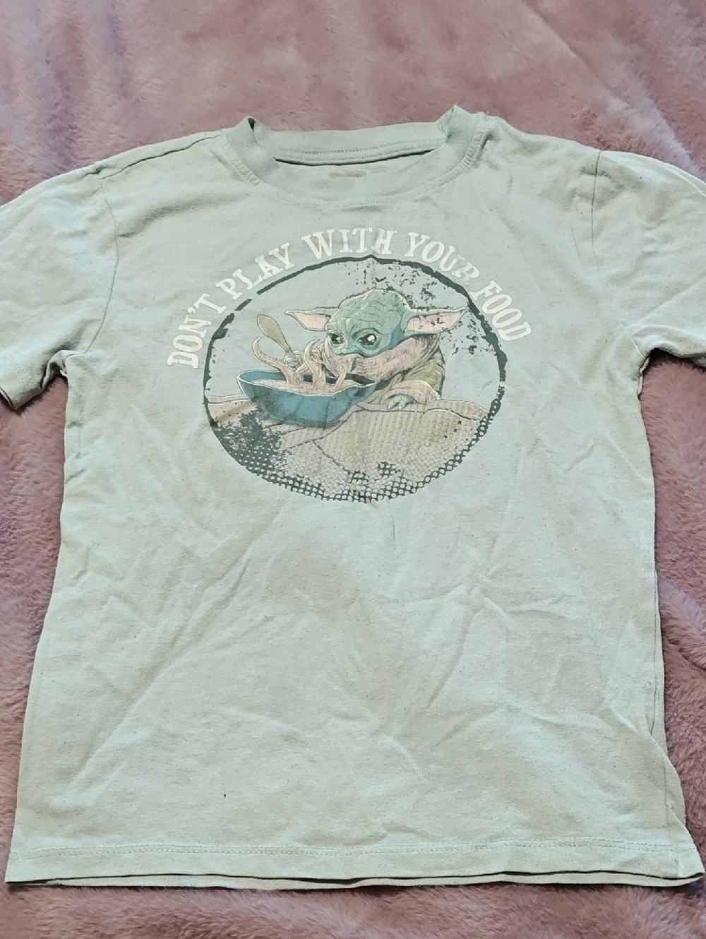 Star Wars Baby Yoda Graphic Tee - Light Green
